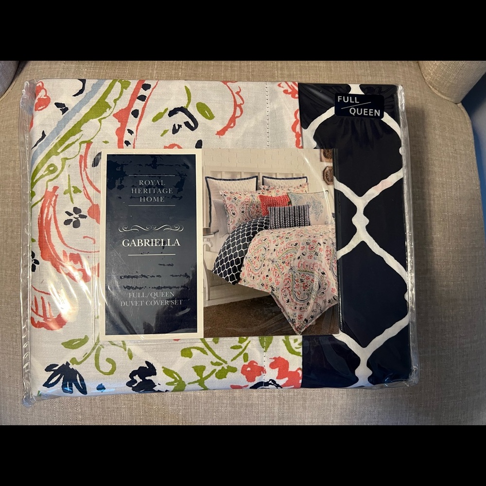 Royal Heritage Home Gabriella Duvet Cover